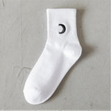 New Fashion Harajuku Hip Hop Socks Unisex Funny Smile Moon Women Socks Happy Skateboard Socks Streetwear Black White Meias